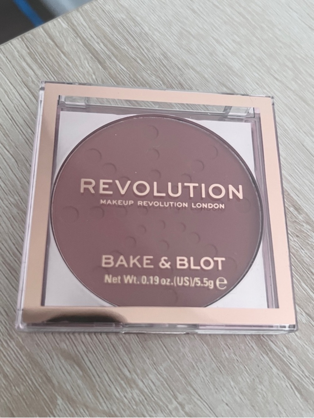 Revolution Bake & Blot Pressed Powder - Mauve